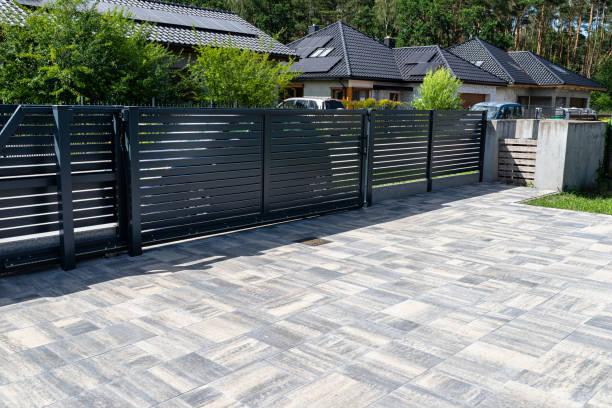 Best Decorative Driveway Pavers  in Kincheloe, MI